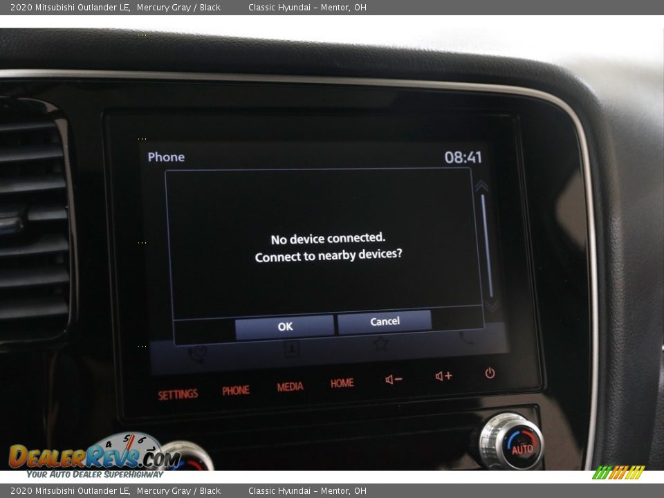 2020 Mitsubishi Outlander LE Mercury Gray / Black Photo #11