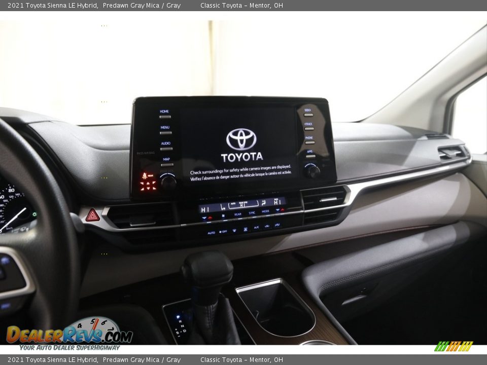 Controls of 2021 Toyota Sienna LE Hybrid Photo #9
