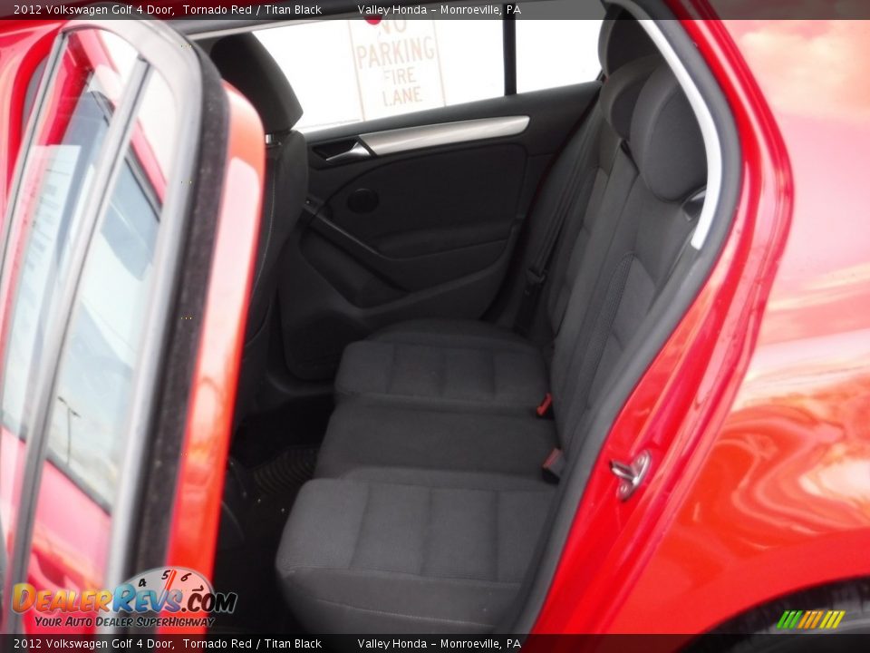 2012 Volkswagen Golf 4 Door Tornado Red / Titan Black Photo #21