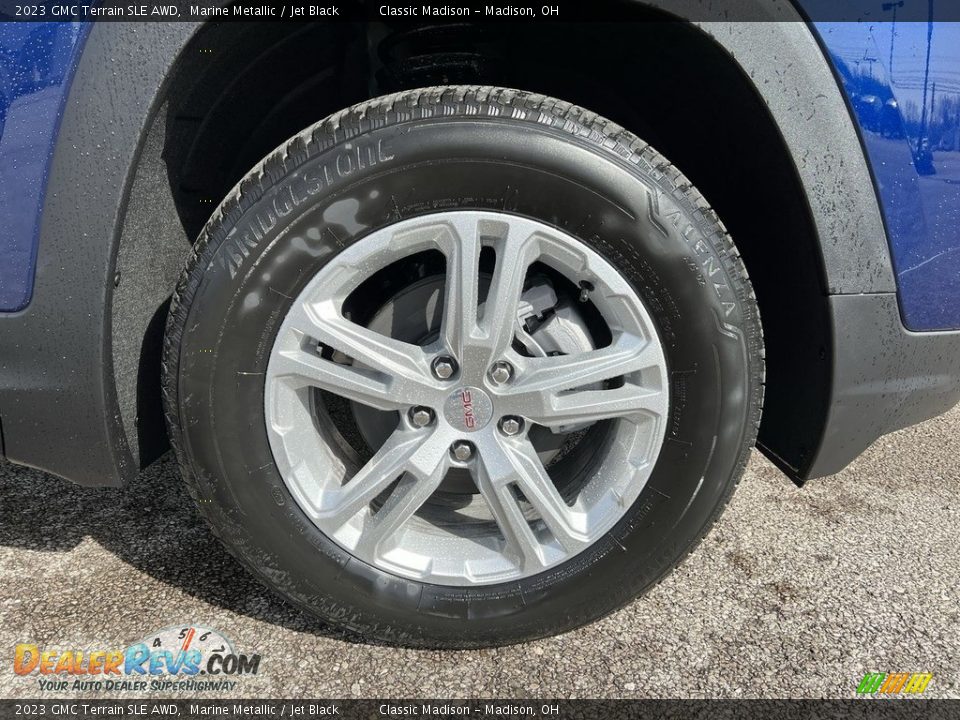 2023 GMC Terrain SLE AWD Wheel Photo #5