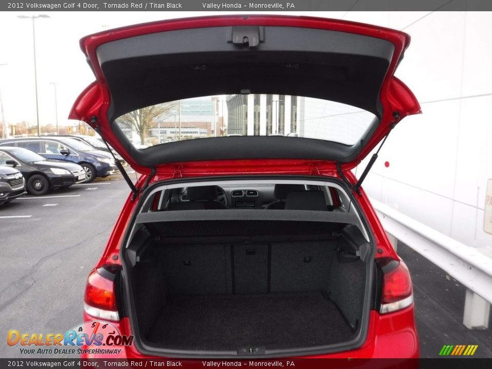 2012 Volkswagen Golf 4 Door Tornado Red / Titan Black Photo #22