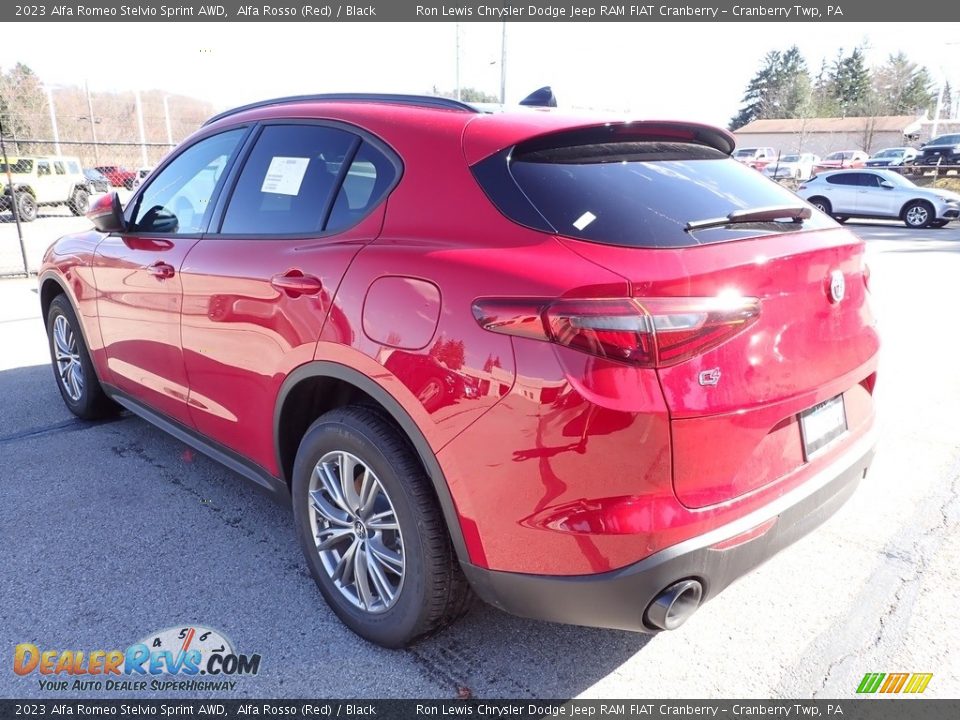 2023 Alfa Romeo Stelvio Sprint AWD Alfa Rosso (Red) / Black Photo #3