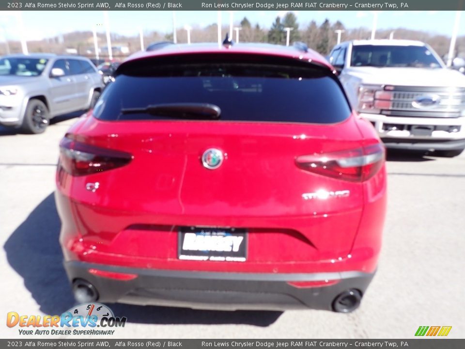 2023 Alfa Romeo Stelvio Sprint AWD Alfa Rosso (Red) / Black Photo #4