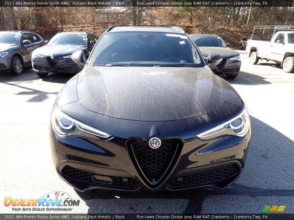 2023 Alfa Romeo Stelvio Sprint AWD Vulcano Black Metallic / Black Photo #9