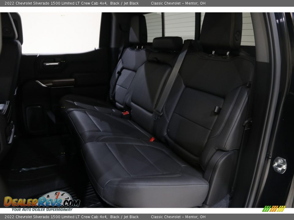 2022 Chevrolet Silverado 1500 Limited LT Crew Cab 4x4 Black / Jet Black Photo #19