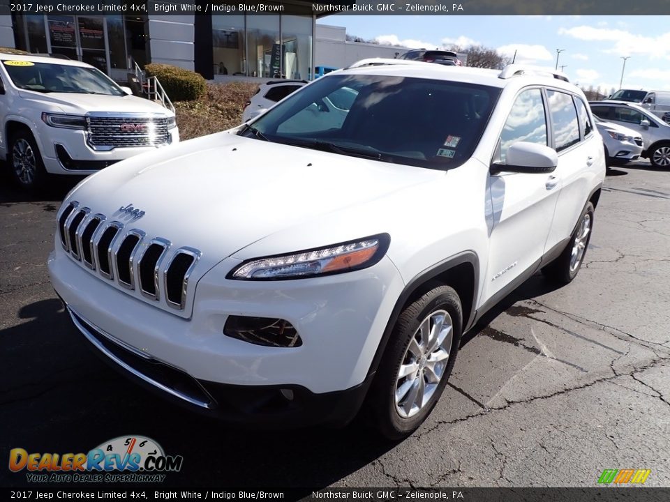 2017 Jeep Cherokee Limited 4x4 Bright White / Indigo Blue/Brown Photo #12