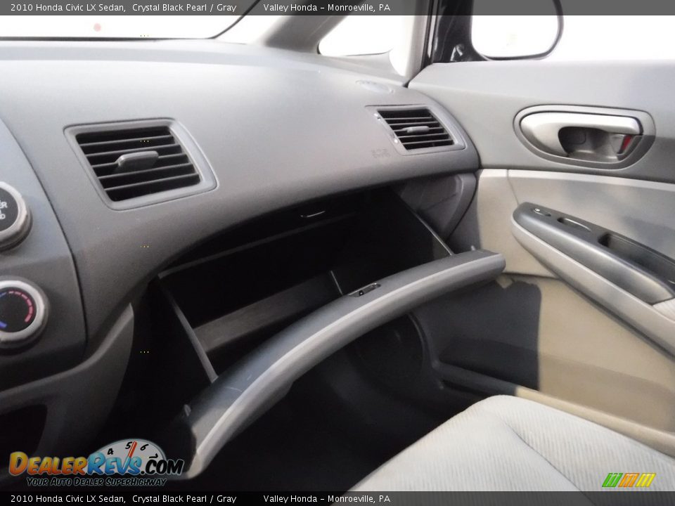 2010 Honda Civic LX Sedan Crystal Black Pearl / Gray Photo #18