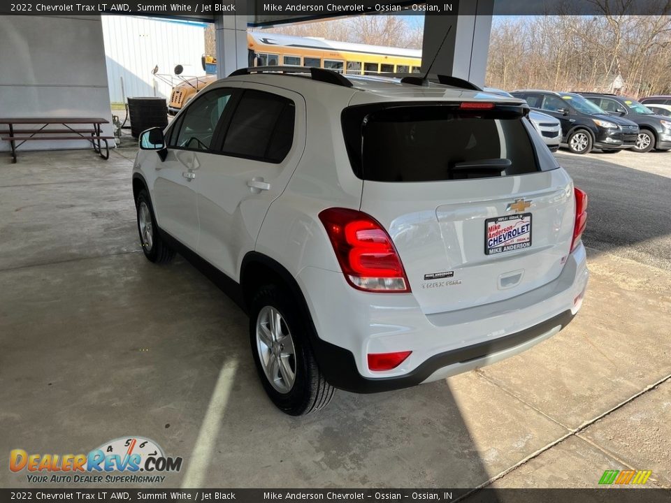 2022 Chevrolet Trax LT AWD Summit White / Jet Black Photo #9