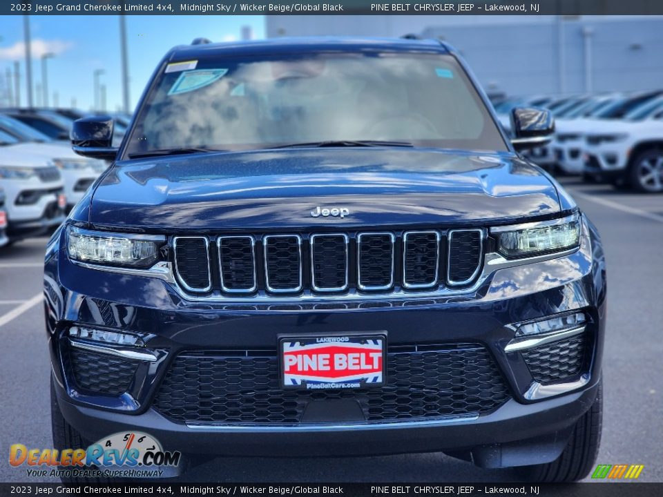 2023 Jeep Grand Cherokee Limited 4x4 Midnight Sky / Wicker Beige/Global Black Photo #2