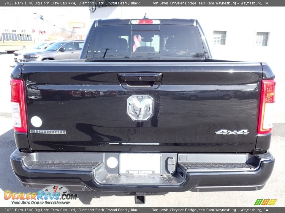 2023 Ram 1500 Big Horn Crew Cab 4x4 Diamond Black Crystal Pearl / Black Photo #4