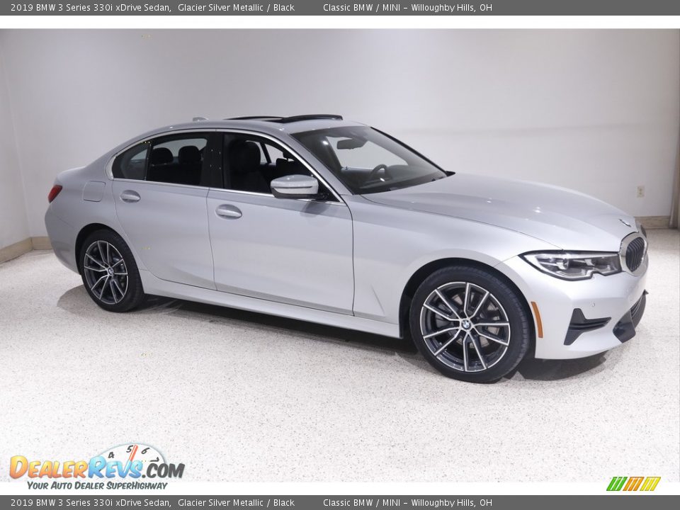 2019 BMW 3 Series 330i xDrive Sedan Glacier Silver Metallic / Black Photo #1