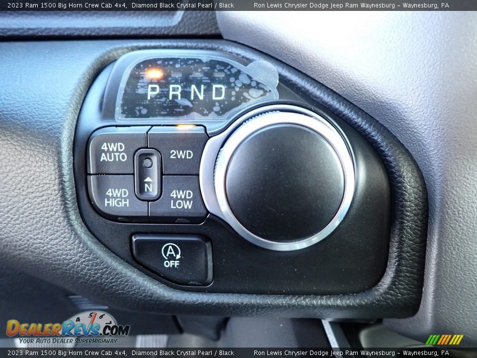 2023 Ram 1500 Big Horn Crew Cab 4x4 Diamond Black Crystal Pearl / Black Photo #19
