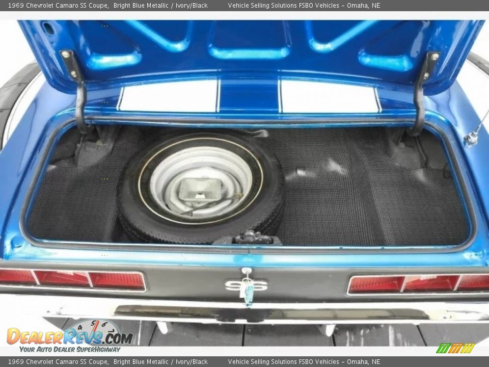 1969 Chevrolet Camaro SS Coupe Trunk Photo #8