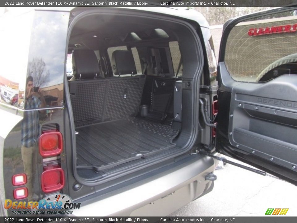 2022 Land Rover Defender 110 X-Dynamic SE Trunk Photo #21