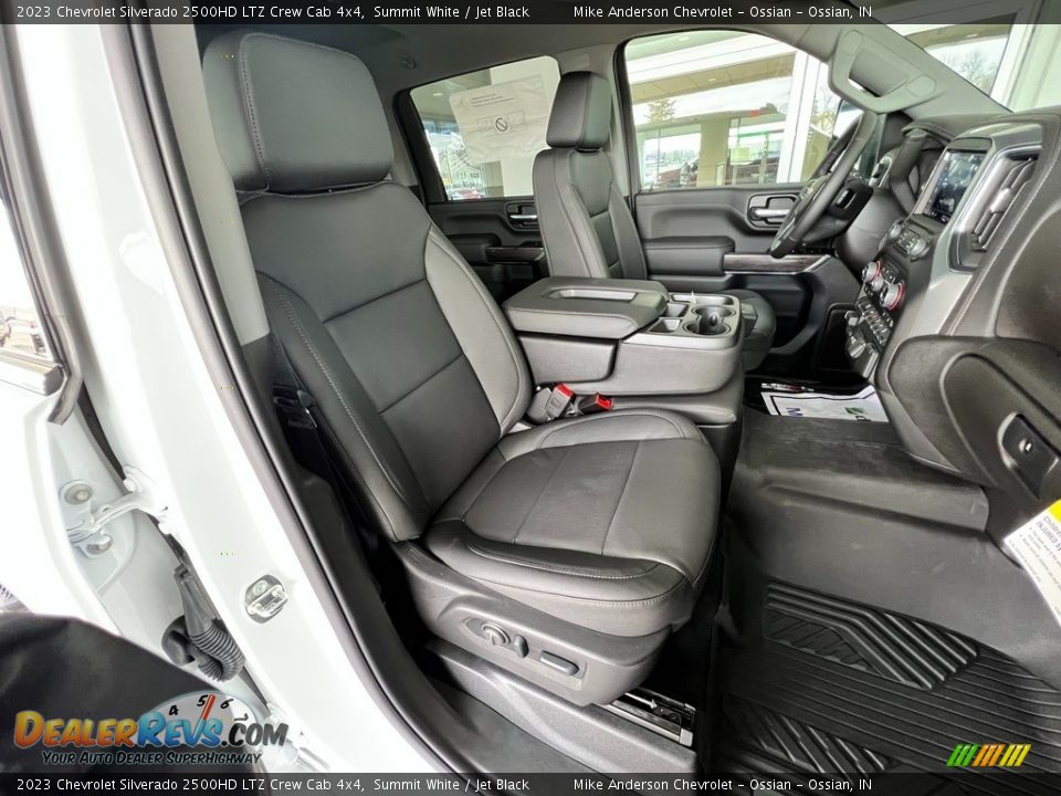 2023 Chevrolet Silverado 2500HD LTZ Crew Cab 4x4 Summit White / Jet Black Photo #22