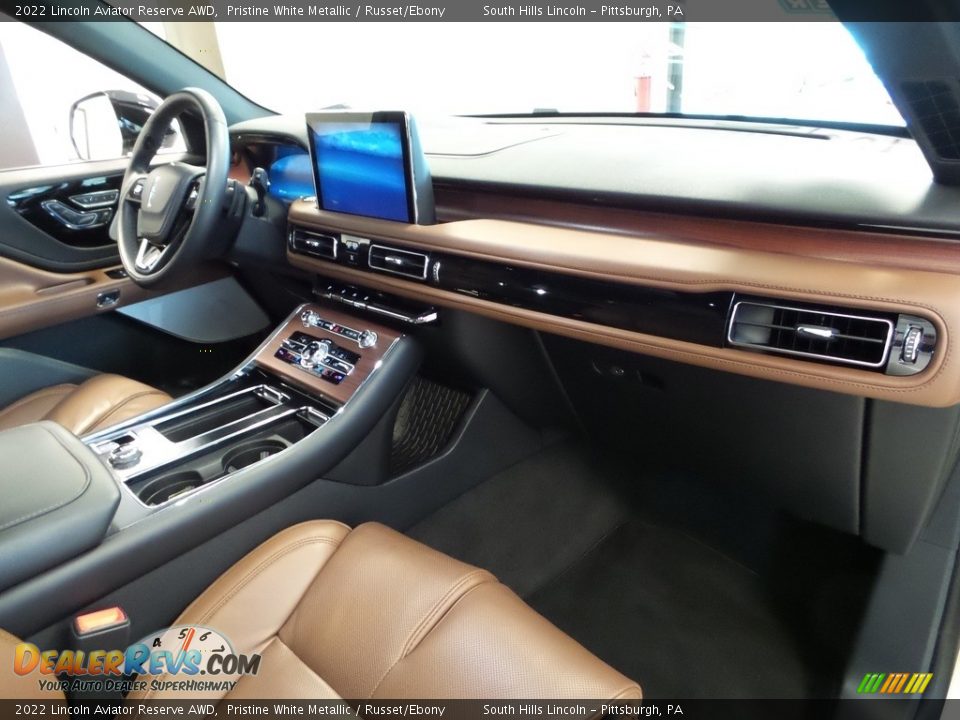Dashboard of 2022 Lincoln Aviator Reserve AWD Photo #10