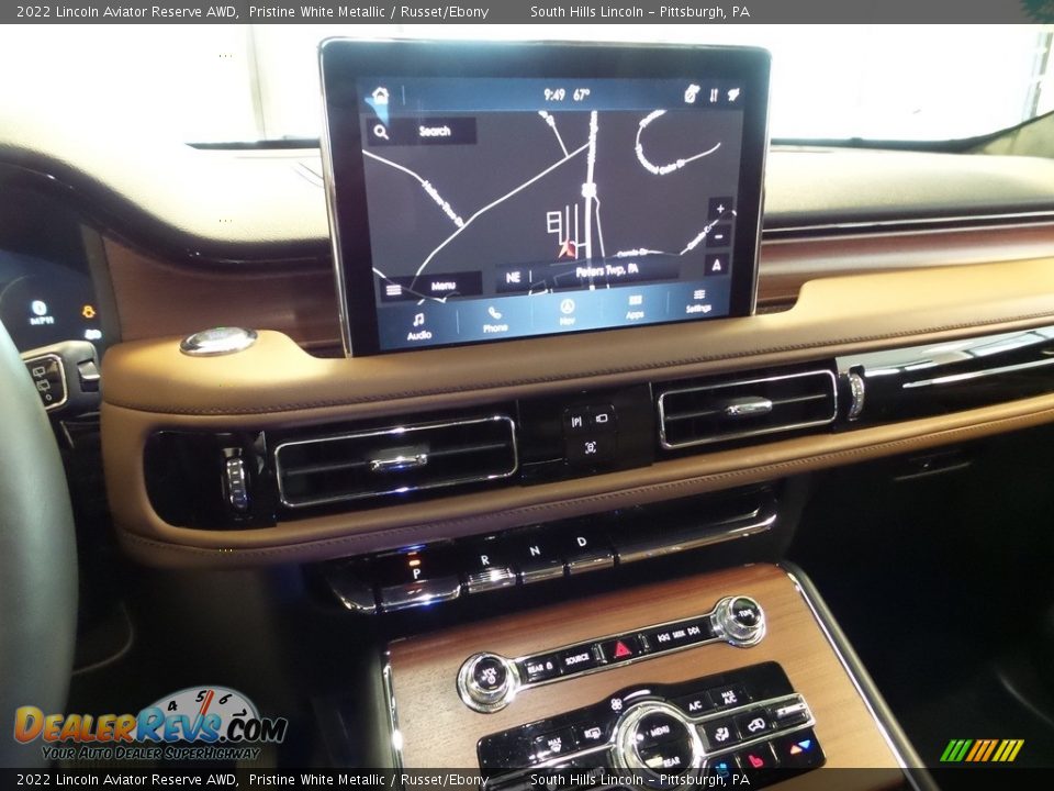 Controls of 2022 Lincoln Aviator Reserve AWD Photo #22