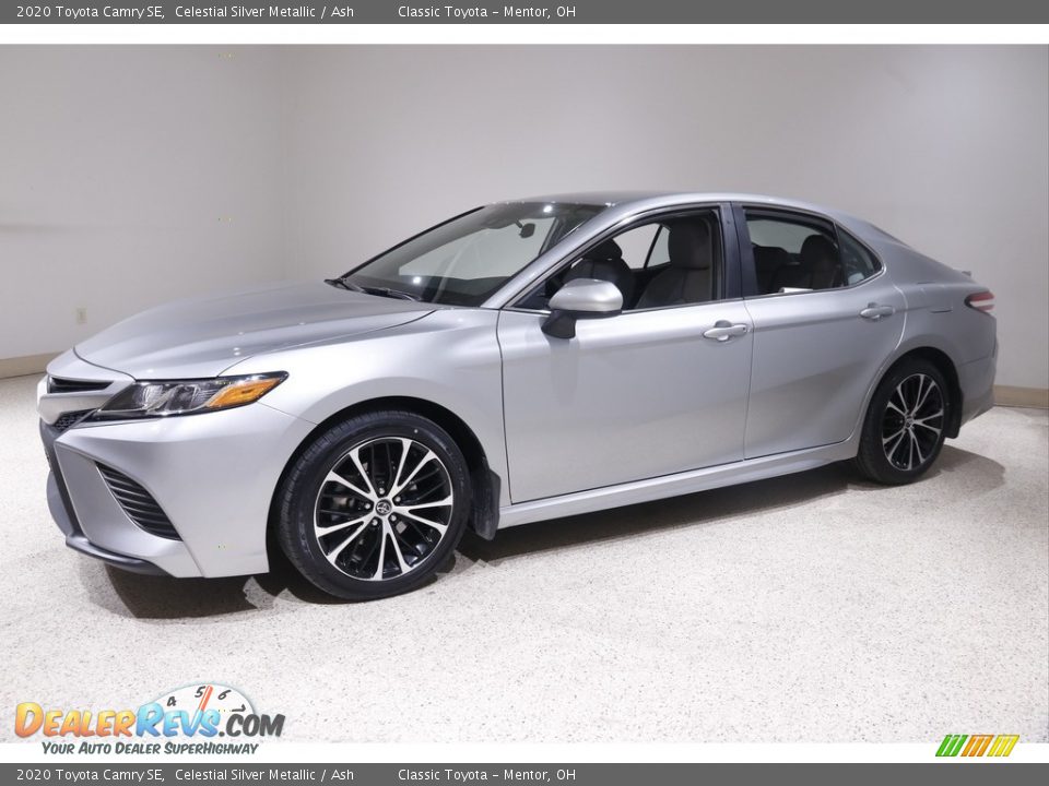 2020 Toyota Camry SE Celestial Silver Metallic / Ash Photo #3