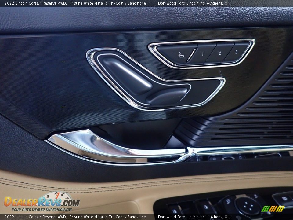 2022 Lincoln Corsair Reserve AWD Pristine White Metallic Tri-Coat / Sandstone Photo #24