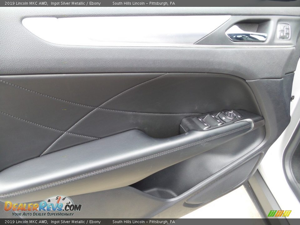 Door Panel of 2019 Lincoln MKC AWD Photo #20