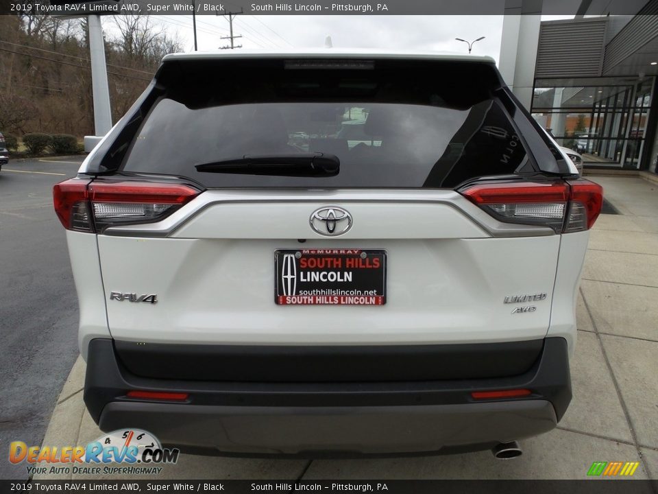 2019 Toyota RAV4 Limited AWD Super White / Black Photo #4