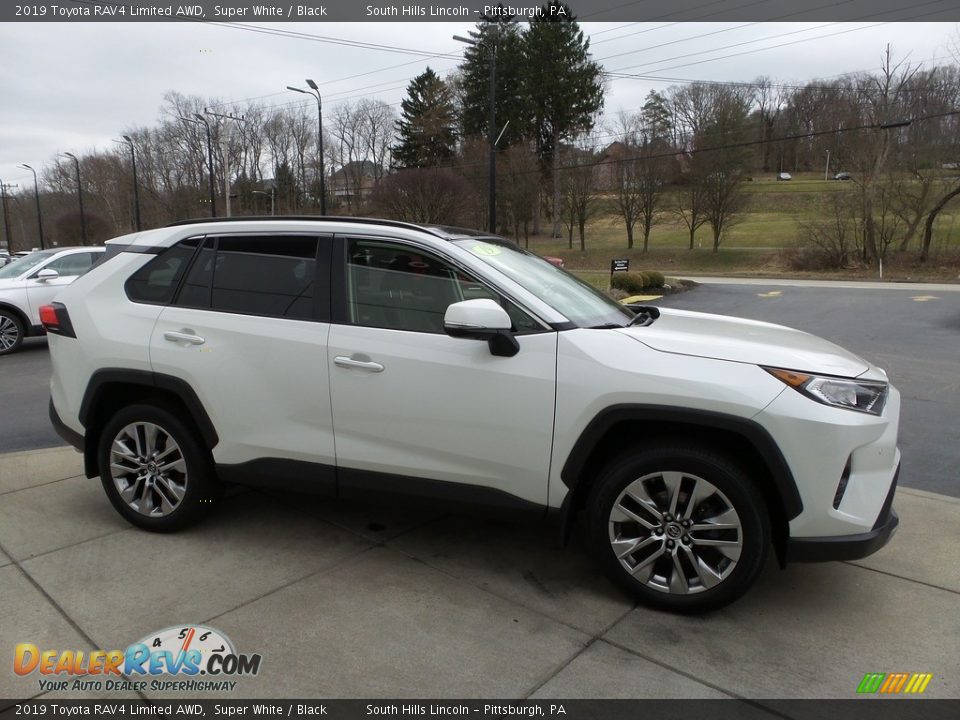 2019 Toyota RAV4 Limited AWD Super White / Black Photo #7