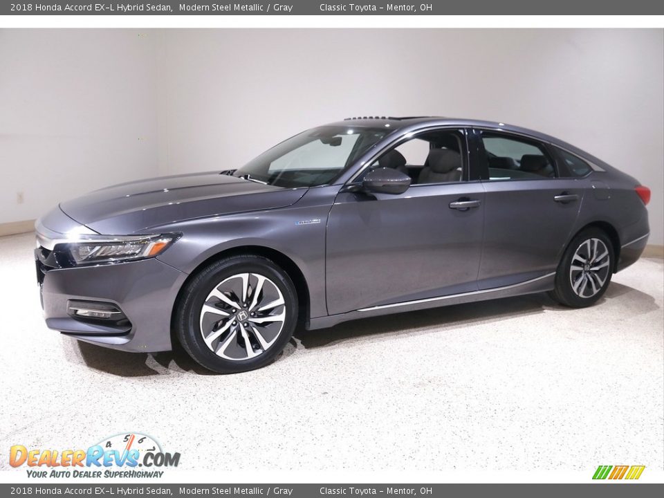 Front 3/4 View of 2018 Honda Accord EX-L Hybrid Sedan Photo #3
