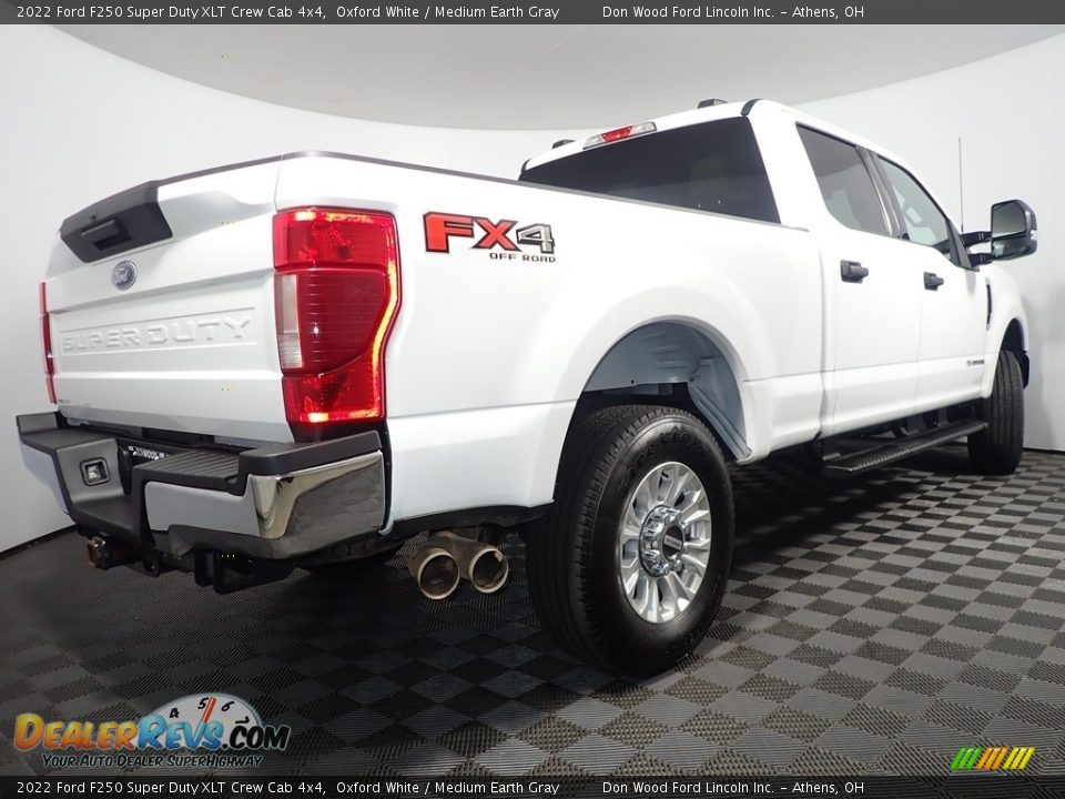 2022 Ford F250 Super Duty XLT Crew Cab 4x4 Oxford White / Medium Earth Gray Photo #15
