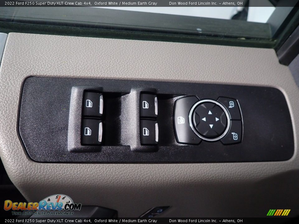 2022 Ford F250 Super Duty XLT Crew Cab 4x4 Oxford White / Medium Earth Gray Photo #18