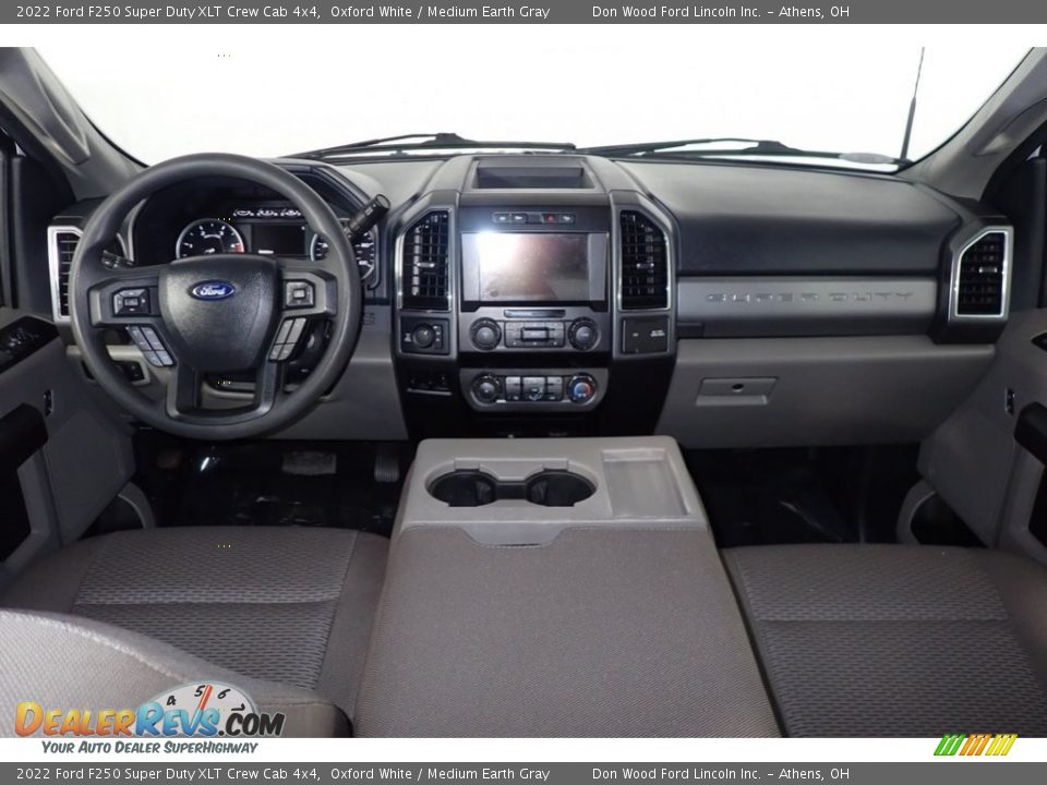 2022 Ford F250 Super Duty XLT Crew Cab 4x4 Oxford White / Medium Earth Gray Photo #21