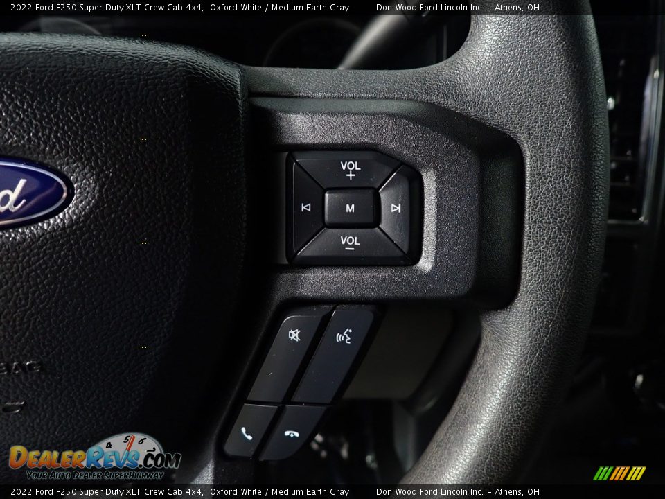 2022 Ford F250 Super Duty XLT Crew Cab 4x4 Oxford White / Medium Earth Gray Photo #27