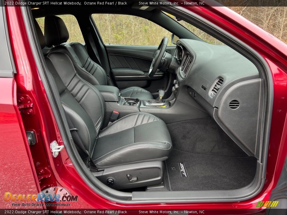 Front Seat of 2022 Dodge Charger SRT Hellcat Widebody Photo #19