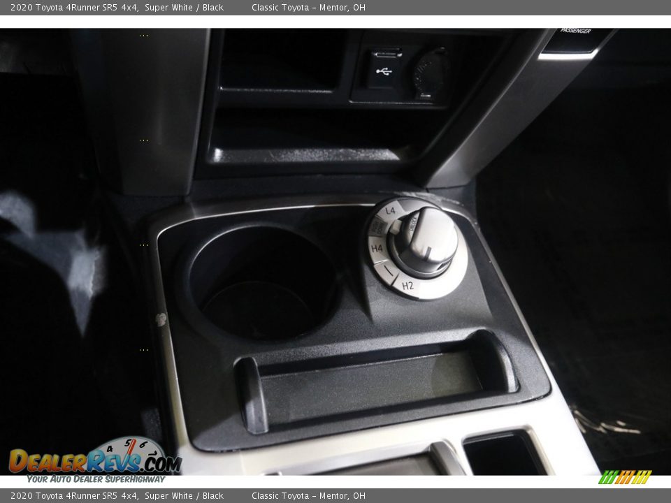 2020 Toyota 4Runner SR5 4x4 Super White / Black Photo #14