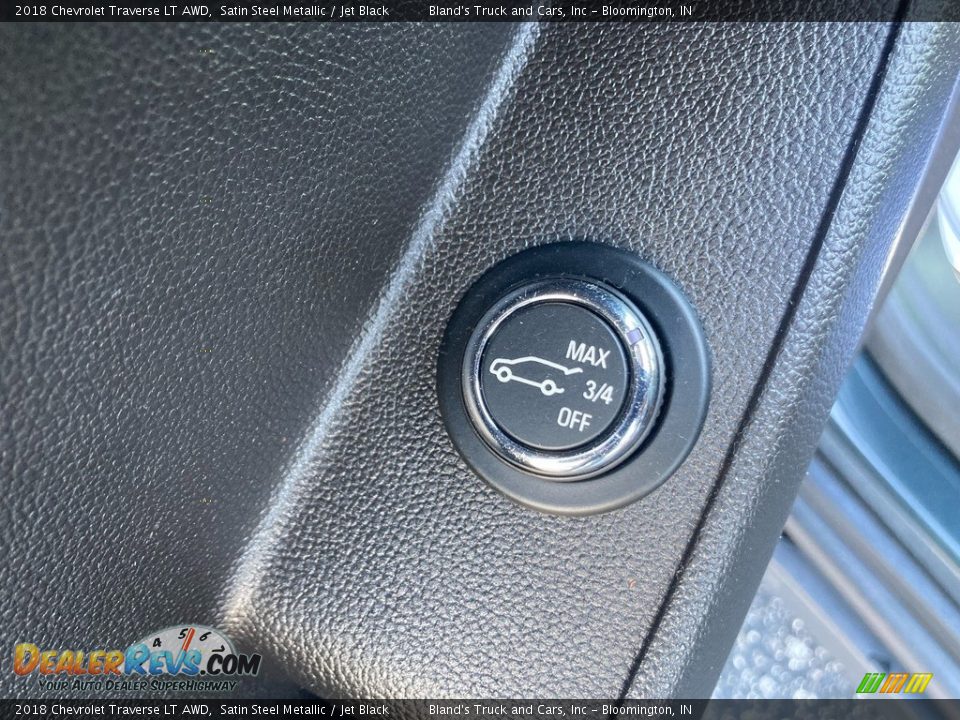 2018 Chevrolet Traverse LT AWD Satin Steel Metallic / Jet Black Photo #10