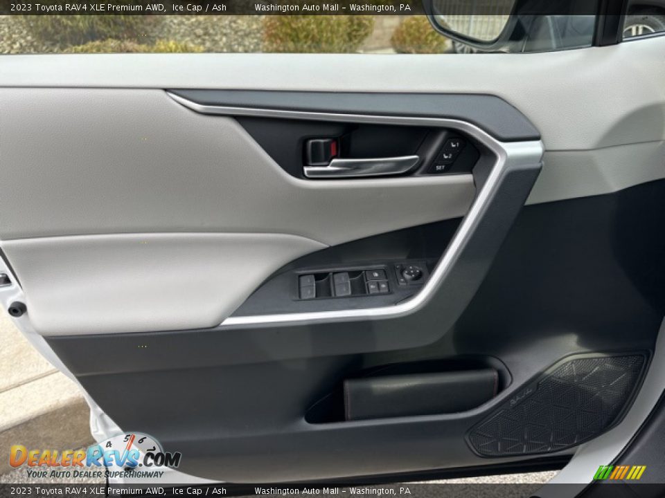 2023 Toyota RAV4 XLE Premium AWD Ice Cap / Ash Photo #22