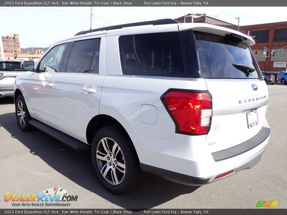 2023 Ford Expedition XLT 4x4 Star White Metallic Tri-Coat / Black Onyx Photo #6