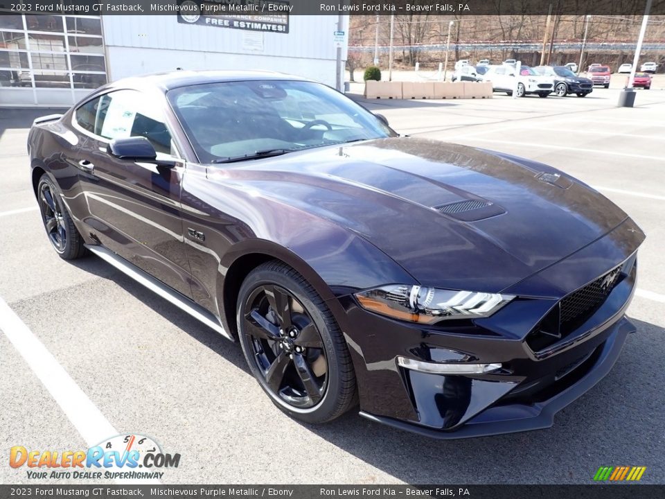 Front 3/4 View of 2023 Ford Mustang GT Fastback Photo #2
