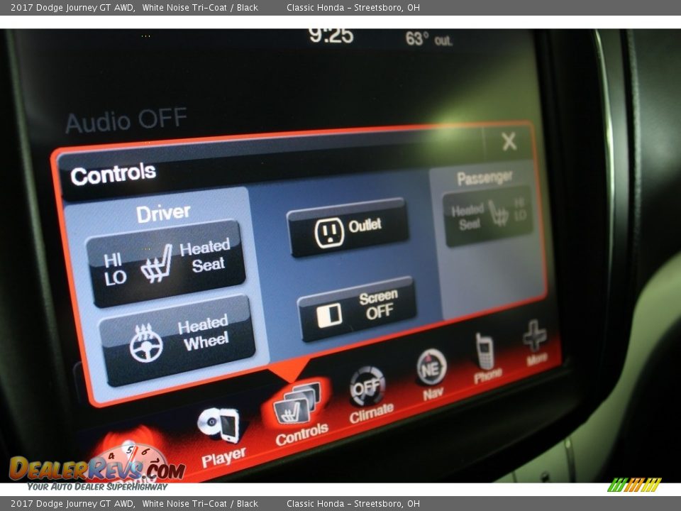 Controls of 2017 Dodge Journey GT AWD Photo #27