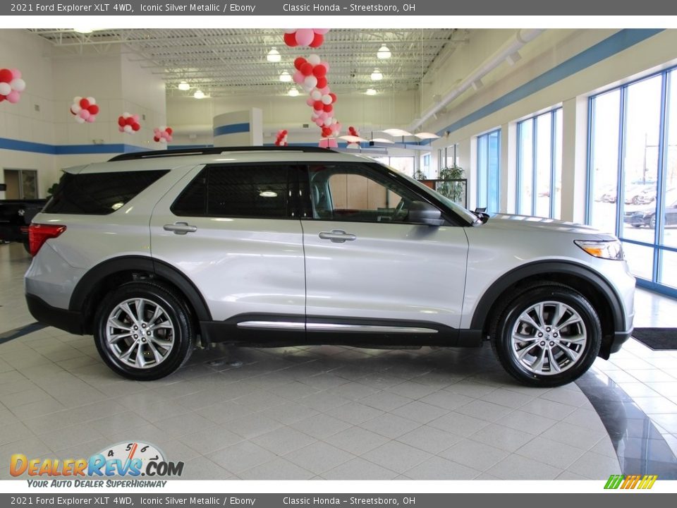 Iconic Silver Metallic 2021 Ford Explorer XLT 4WD Photo #4