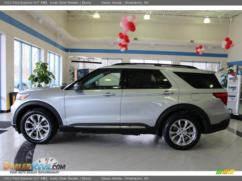 Iconic Silver Metallic 2021 Ford Explorer XLT 4WD Photo #10