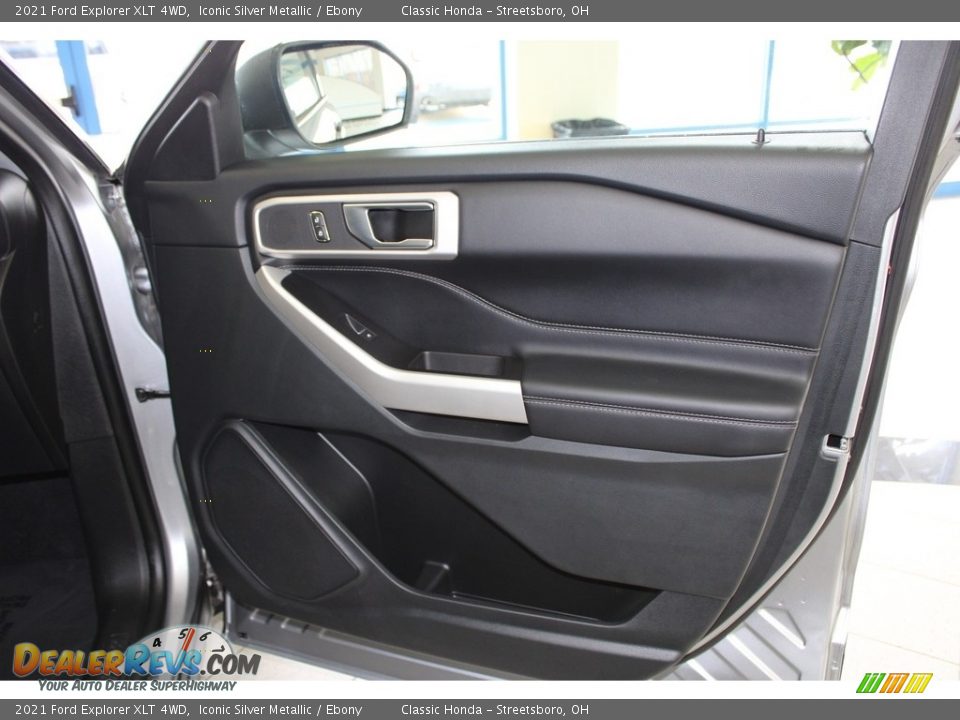 Door Panel of 2021 Ford Explorer XLT 4WD Photo #14