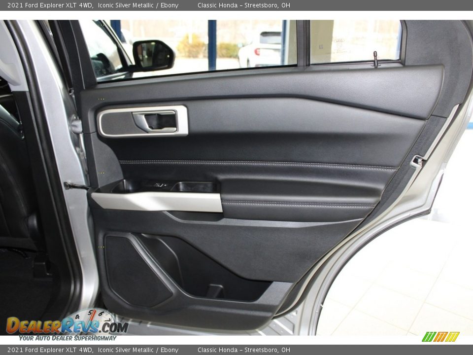 Door Panel of 2021 Ford Explorer XLT 4WD Photo #17