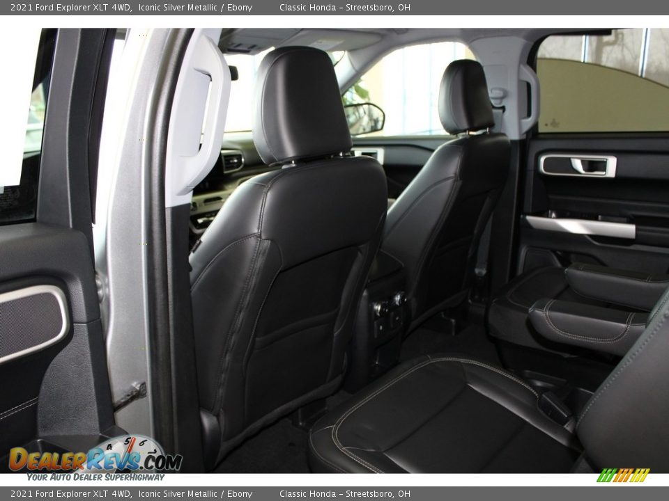2021 Ford Explorer XLT 4WD Iconic Silver Metallic / Ebony Photo #23