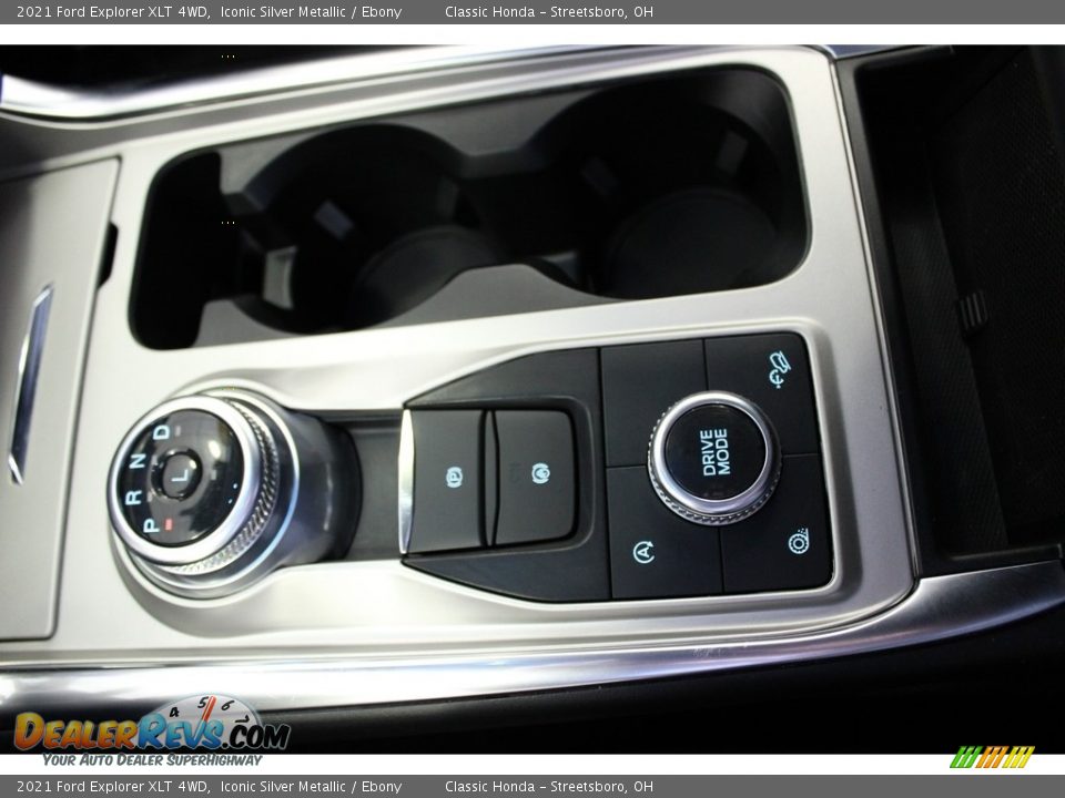 Controls of 2021 Ford Explorer XLT 4WD Photo #34