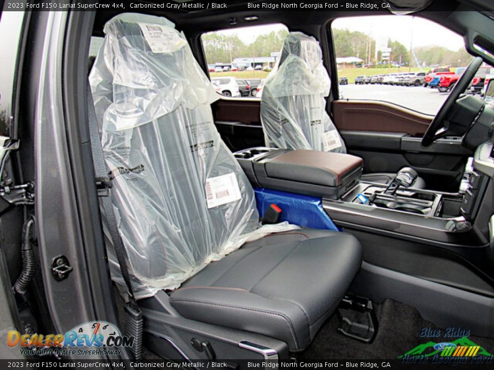 Front Seat of 2023 Ford F150 Lariat SuperCrew 4x4 Photo #12