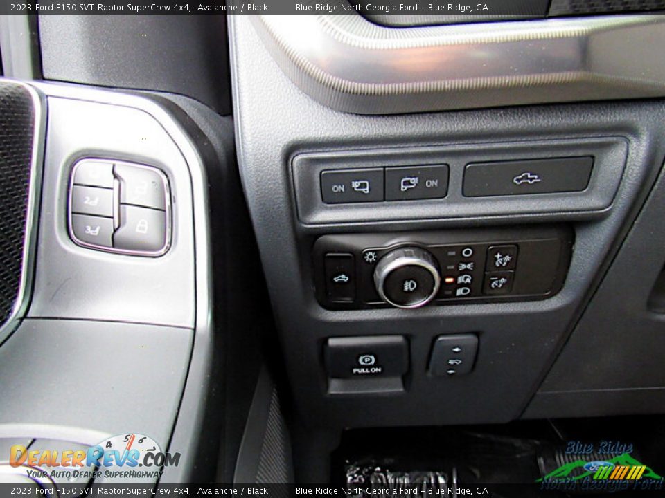 Controls of 2023 Ford F150 SVT Raptor SuperCrew 4x4 Photo #21