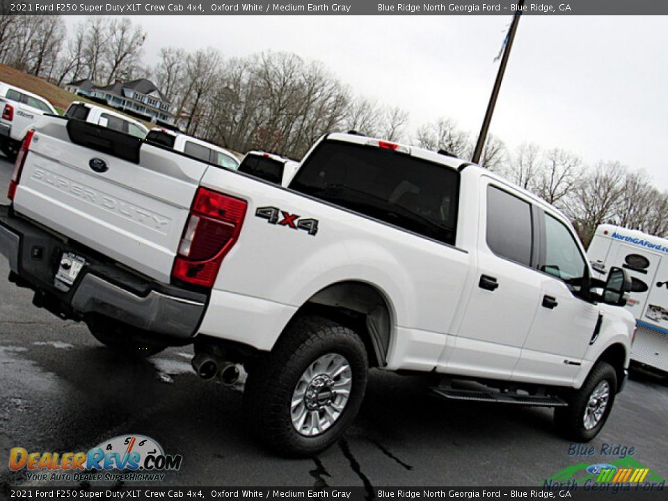 2021 Ford F250 Super Duty XLT Crew Cab 4x4 Oxford White / Medium Earth Gray Photo #27