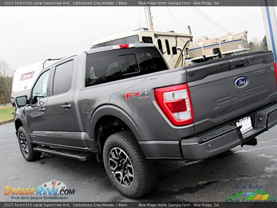 2023 Ford F150 Lariat SuperCrew 4x4 Carbonized Gray Metallic / Black Photo #29