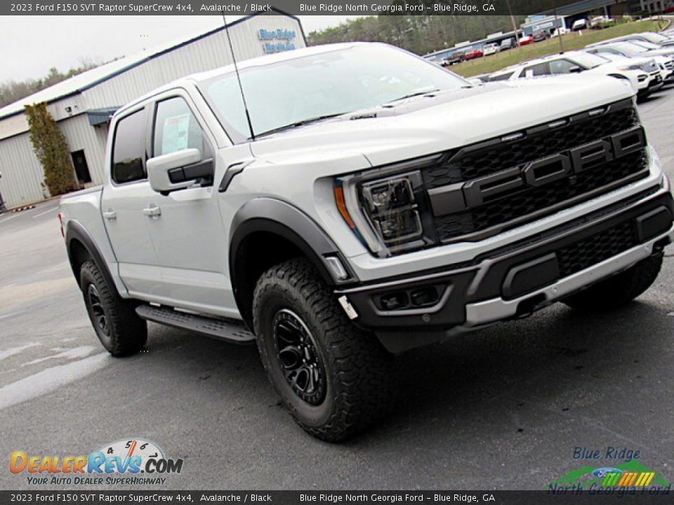 2023 Ford F150 SVT Raptor SuperCrew 4x4 Avalanche / Black Photo #28