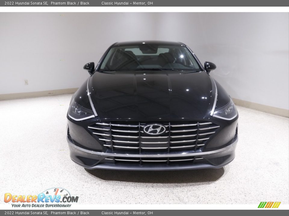 2022 Hyundai Sonata SE Phantom Black / Black Photo #2